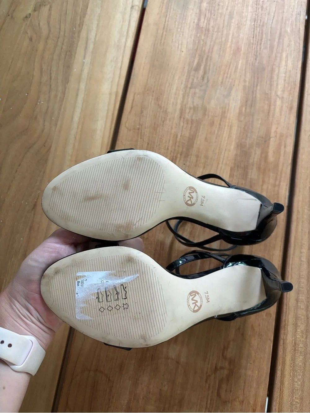 MICHAEL KORS Ava Mid Sandals Black Patent Leather Heels Size 7.5